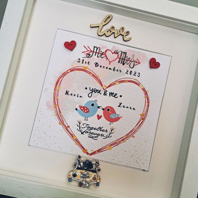Personalised Wedding Gift Set : Mr & Mrs Keepsake Frame and Album. - Image 5